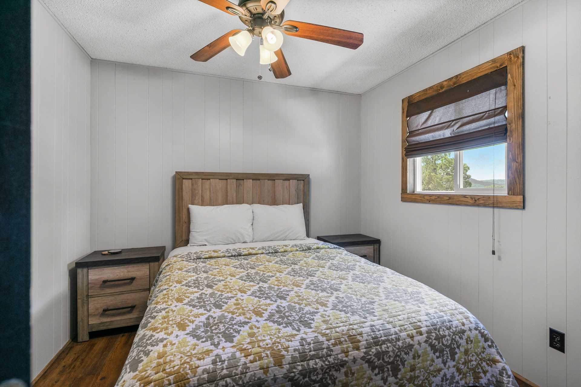 The second bedroom has a queen size bed. (Cabin 10)