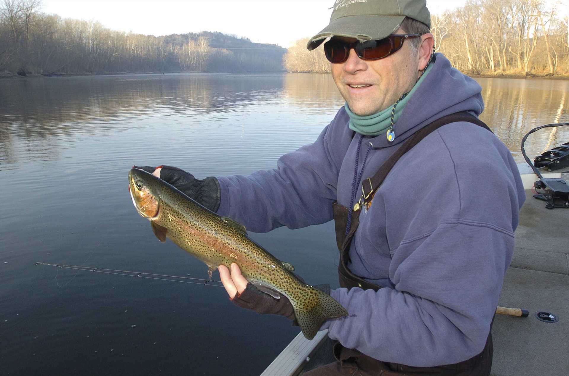 There is greast trout fishing on Taneycomo and freshwater on