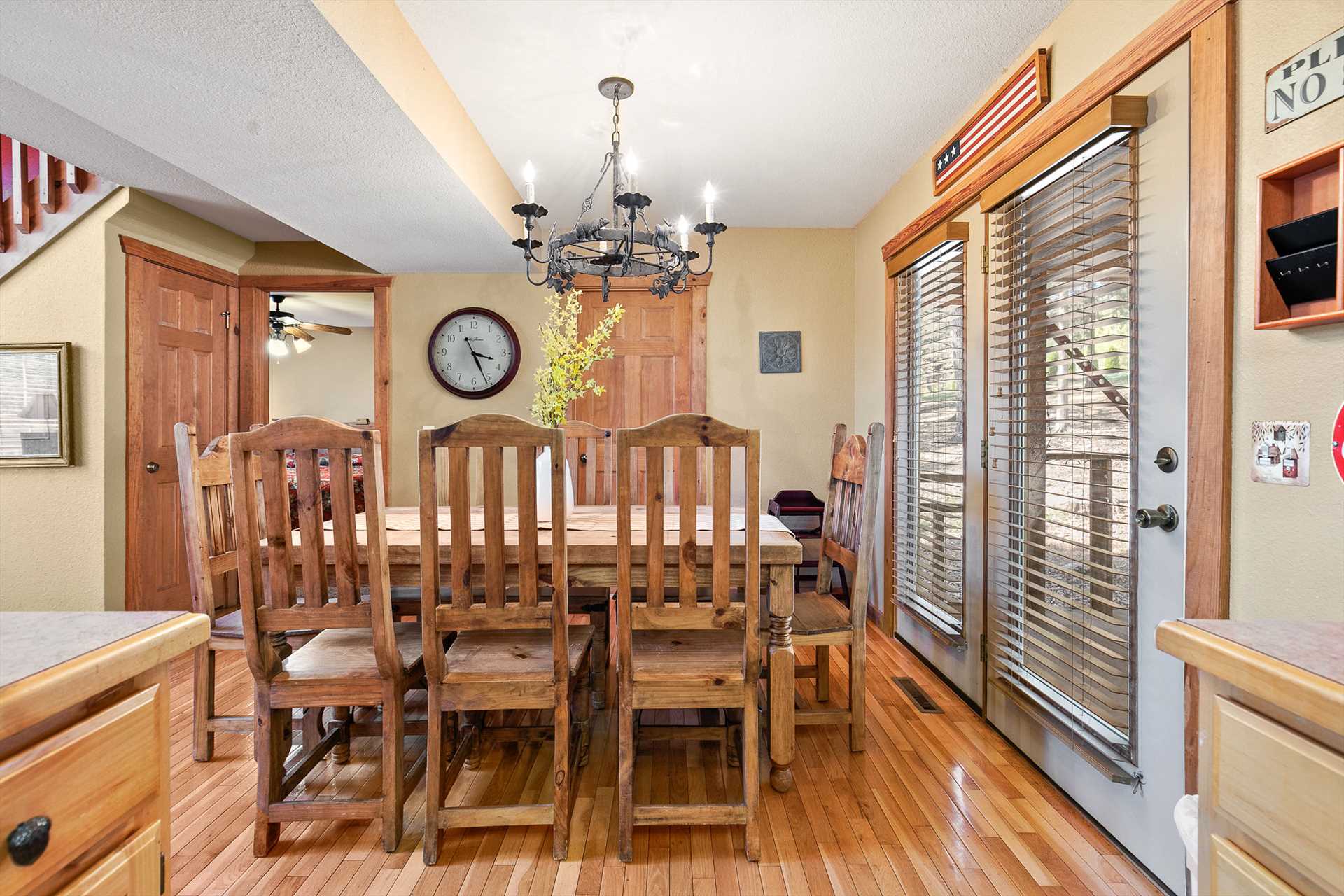 The dining room table provides ample room for the entire fam