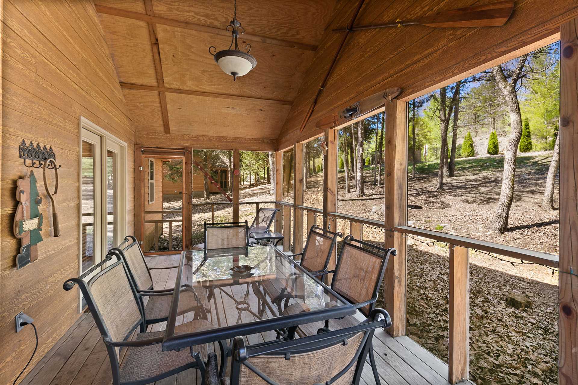 Enjoy a meal with your entire group in the sunroom.