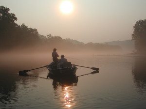 Branson Lakes | Lake Taneycomo Row Boat