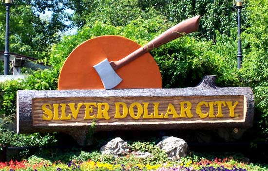 Silver Dollar City road sign