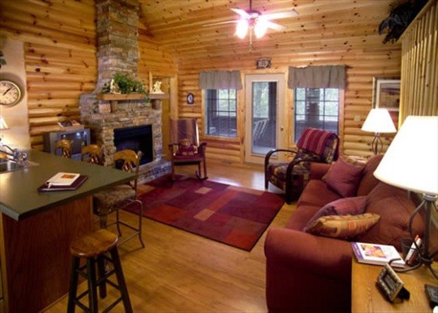 cabin in branson living room