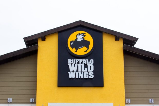 Buffalo Wild Wings restaurant exterior